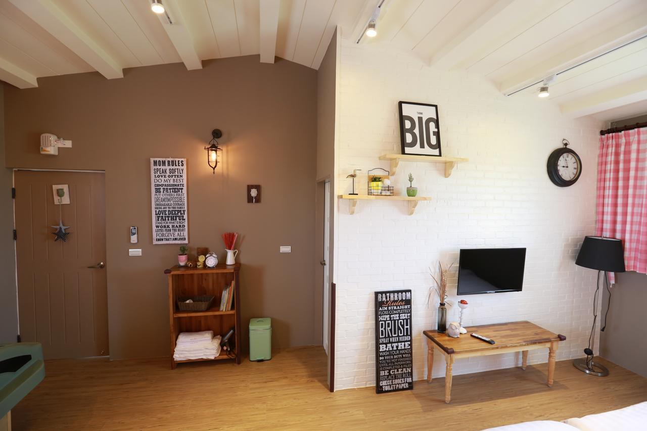 Hostal Travel Light Jiaoxi Exterior foto